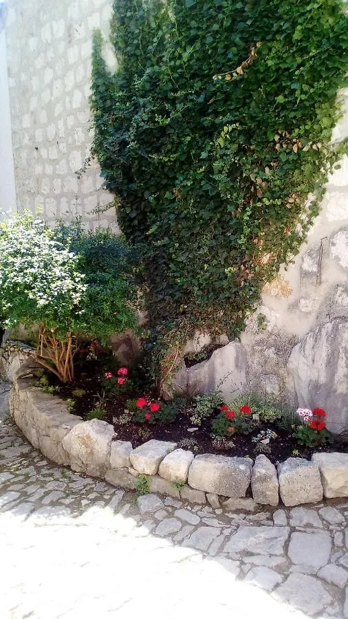 Elly Apartments Split 0*,  Croatia