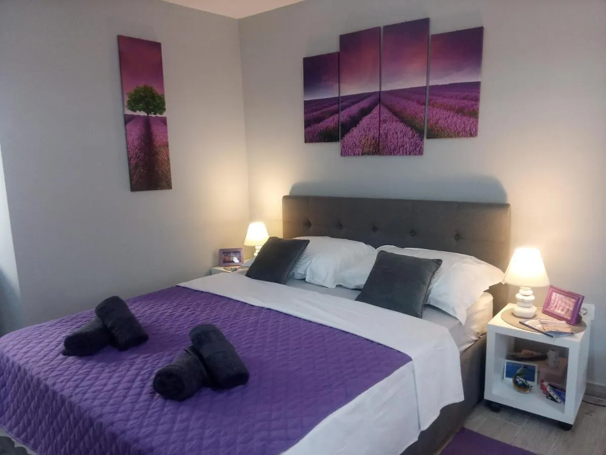 Elly Apartments سبليت
